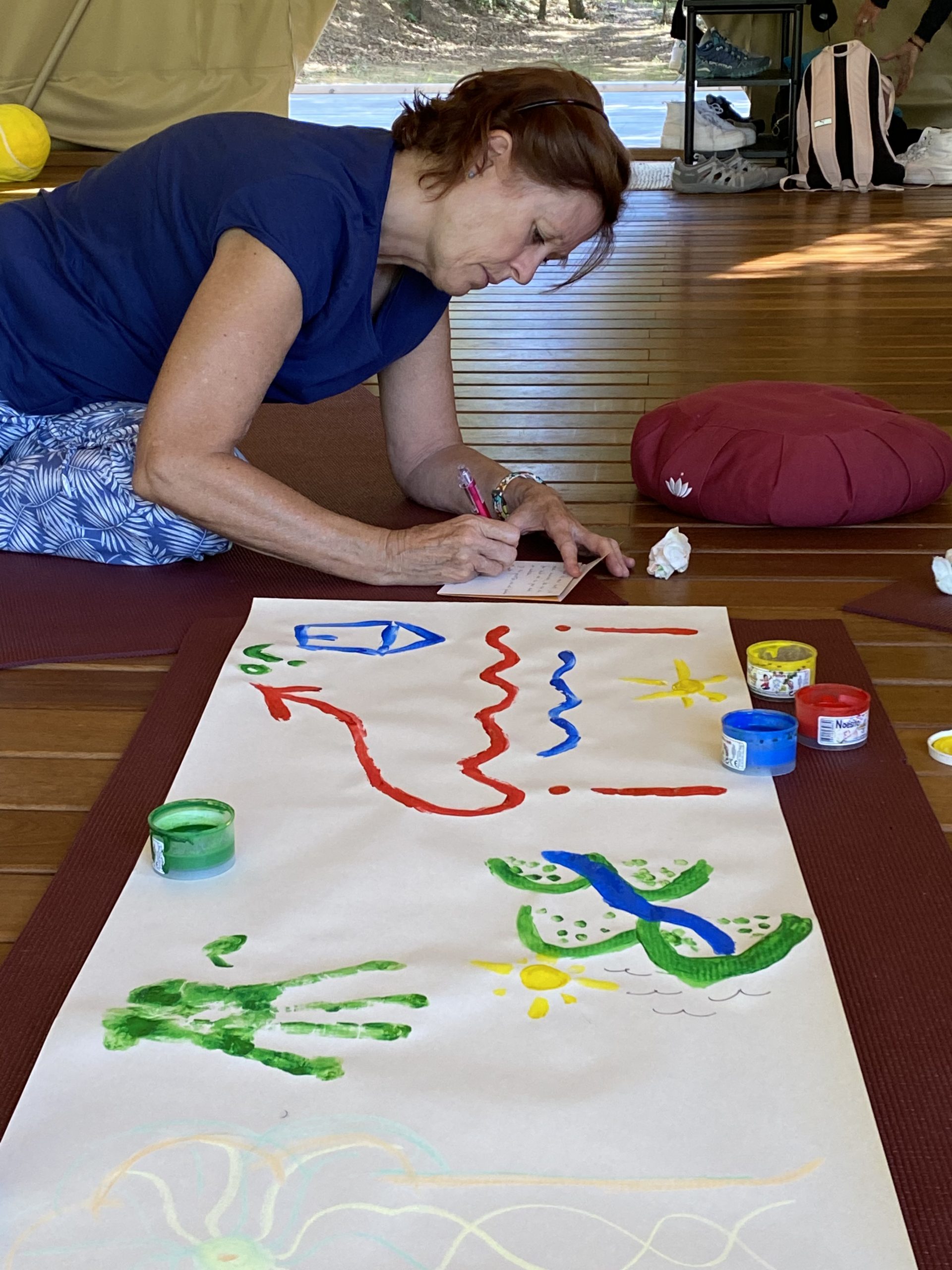 8B79776E-A781-486E-B4EF-78D6D98BA52D